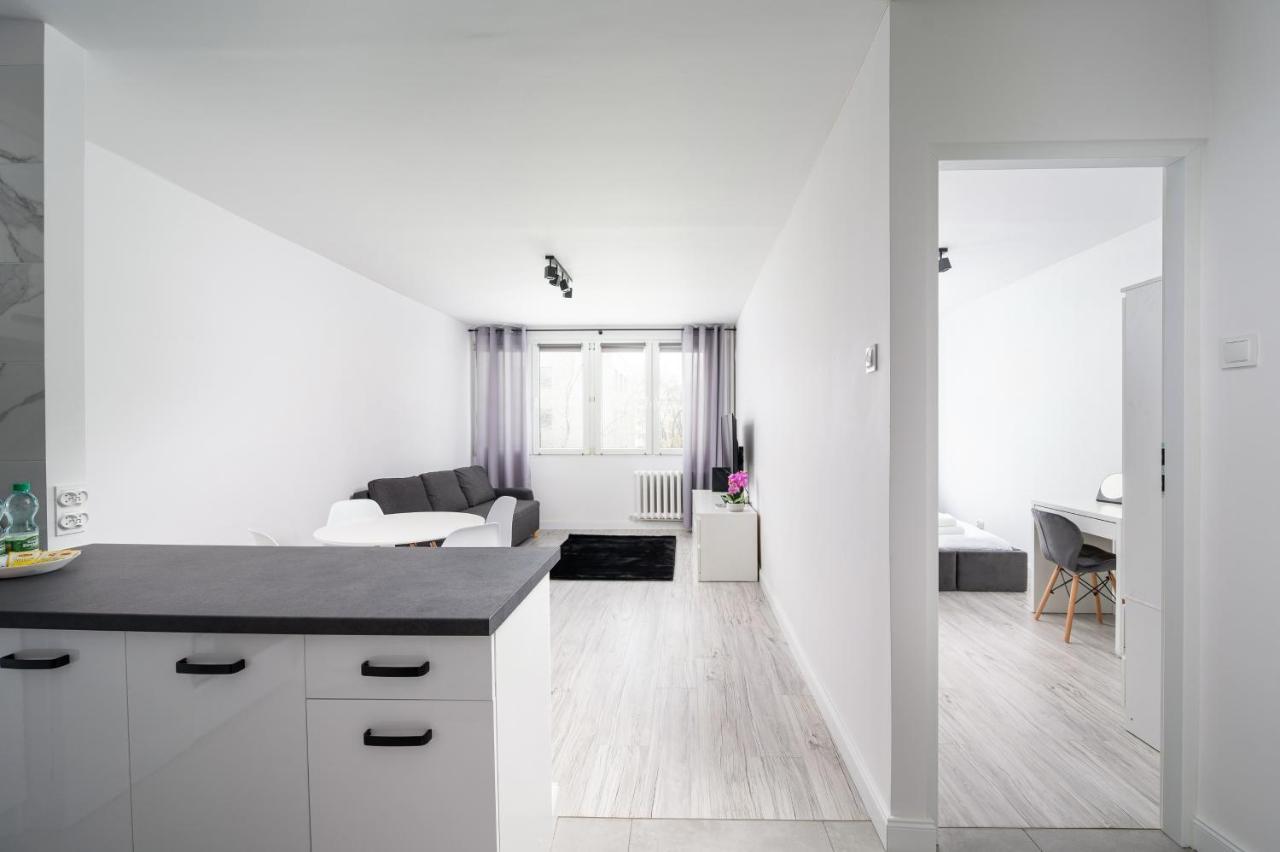Wierzbno Modern Apartment Warszawa Exteriör bild