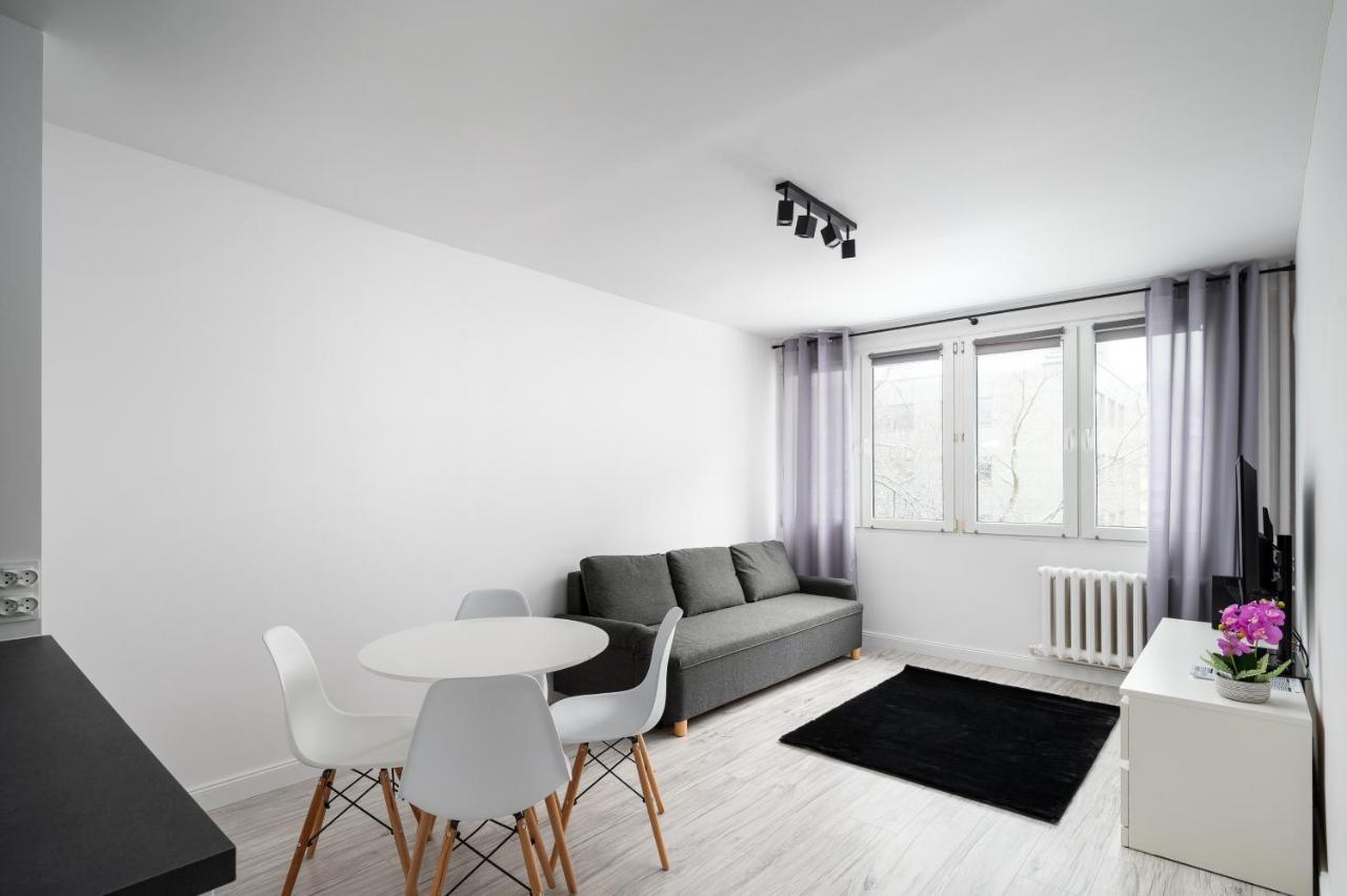 Wierzbno Modern Apartment Warszawa Exteriör bild